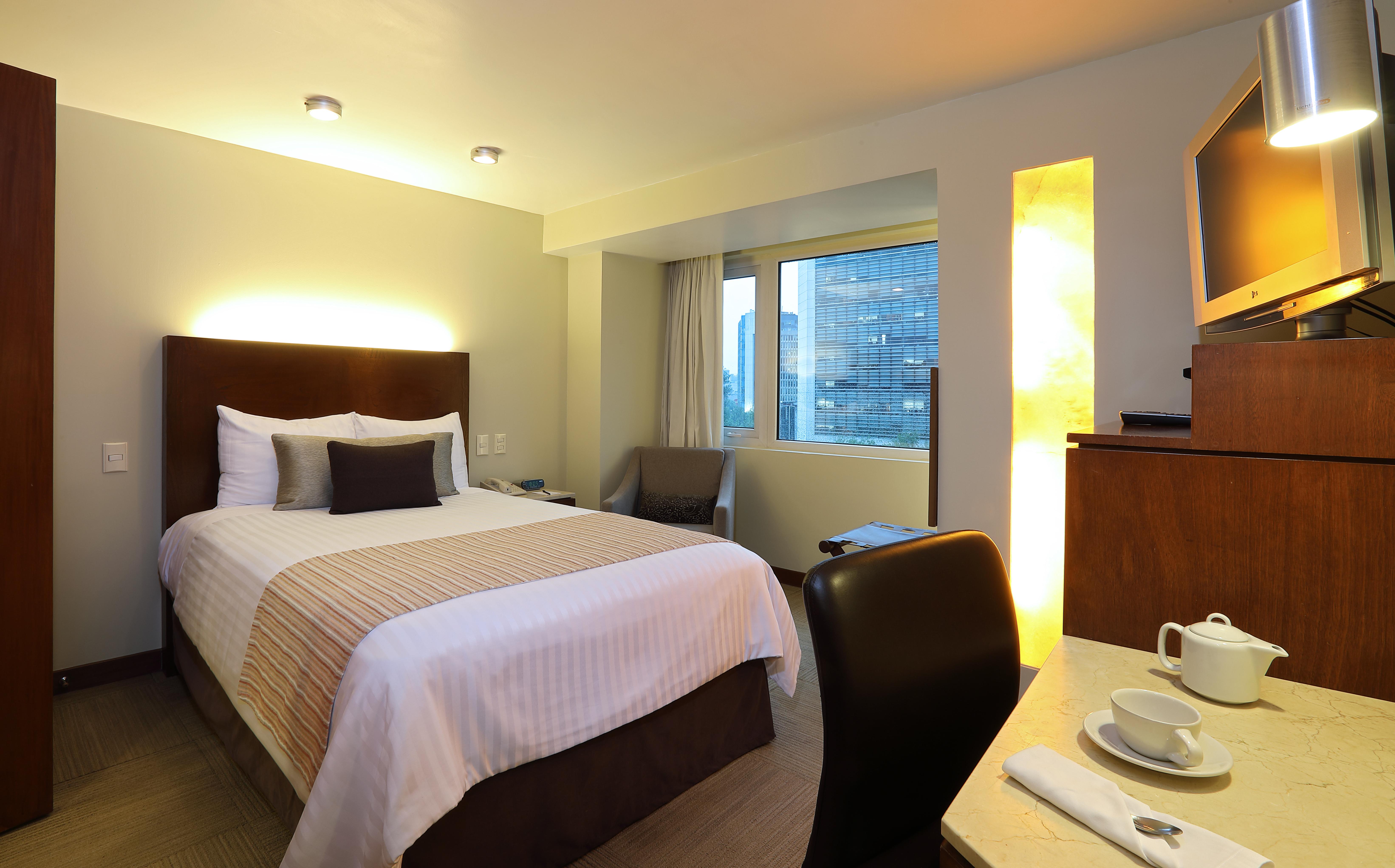Emporio Reforma Otel Meksika Dış mekan fotoğraf A room at the hotel