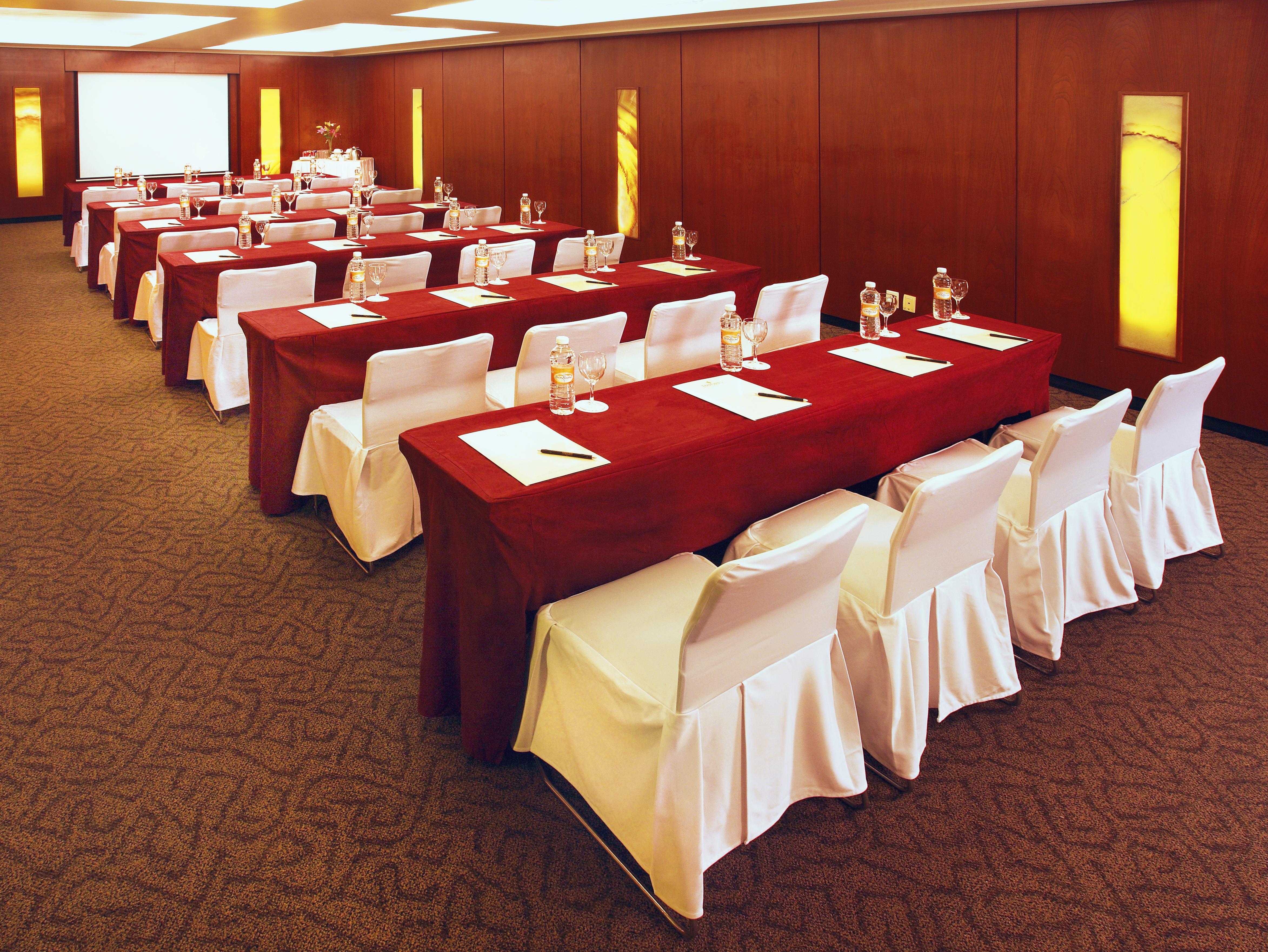 Emporio Reforma Otel Meksika Dış mekan fotoğraf A meeting room at a hotel