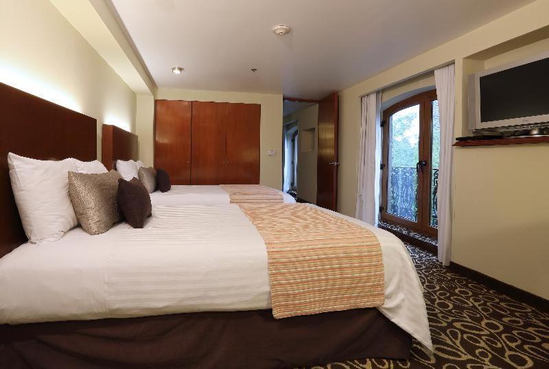 Emporio Reforma Otel Meksika Oda fotoğraf A room at the hotel