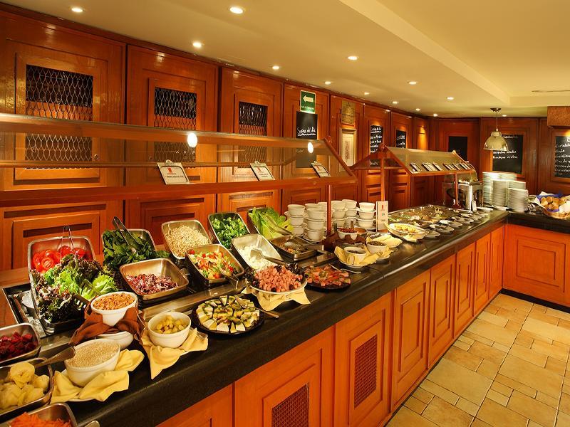 Emporio Reforma Otel Meksika Dış mekan fotoğraf A salad bar